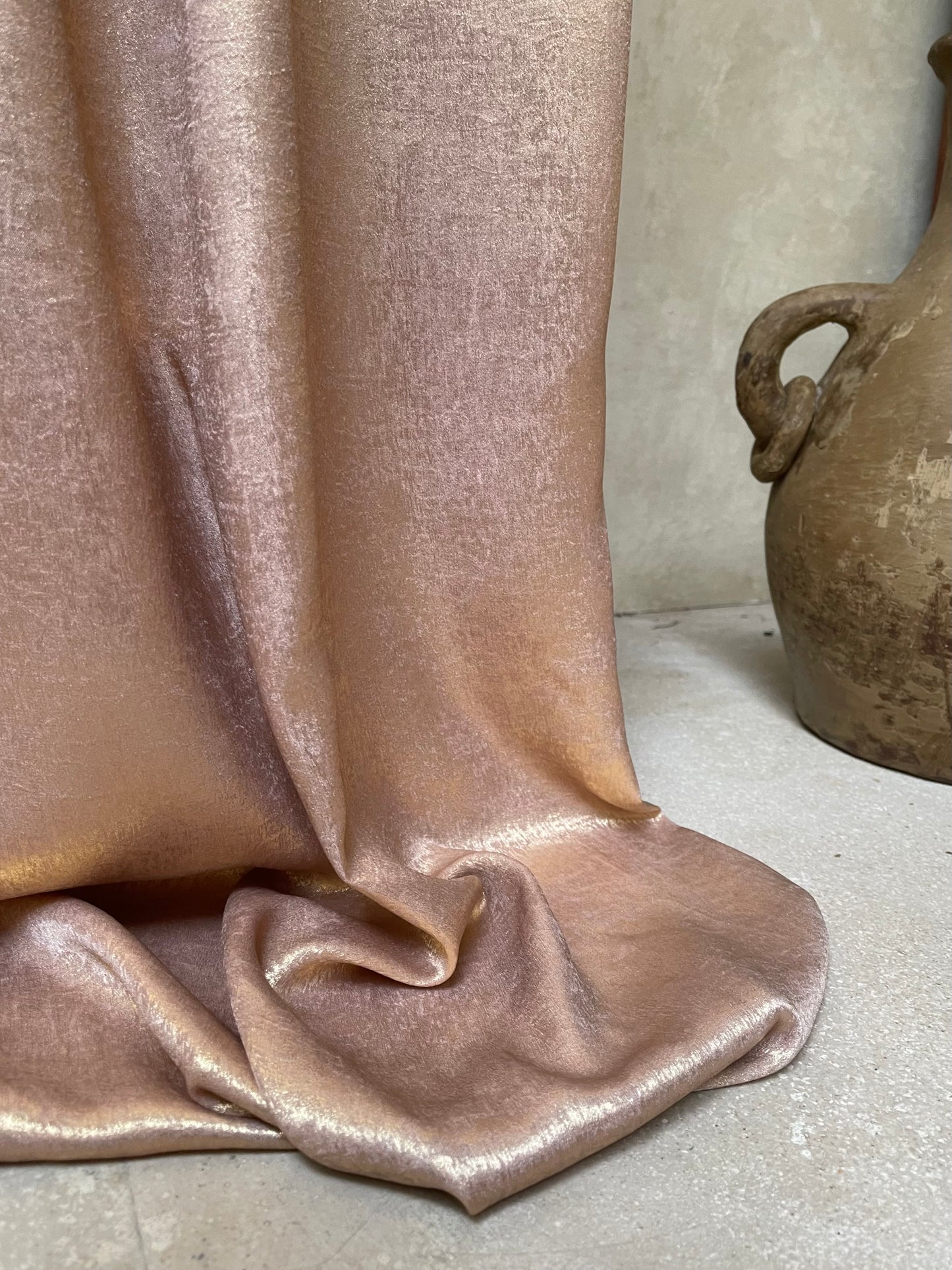 Tela Lamé Foil Dorado Claro