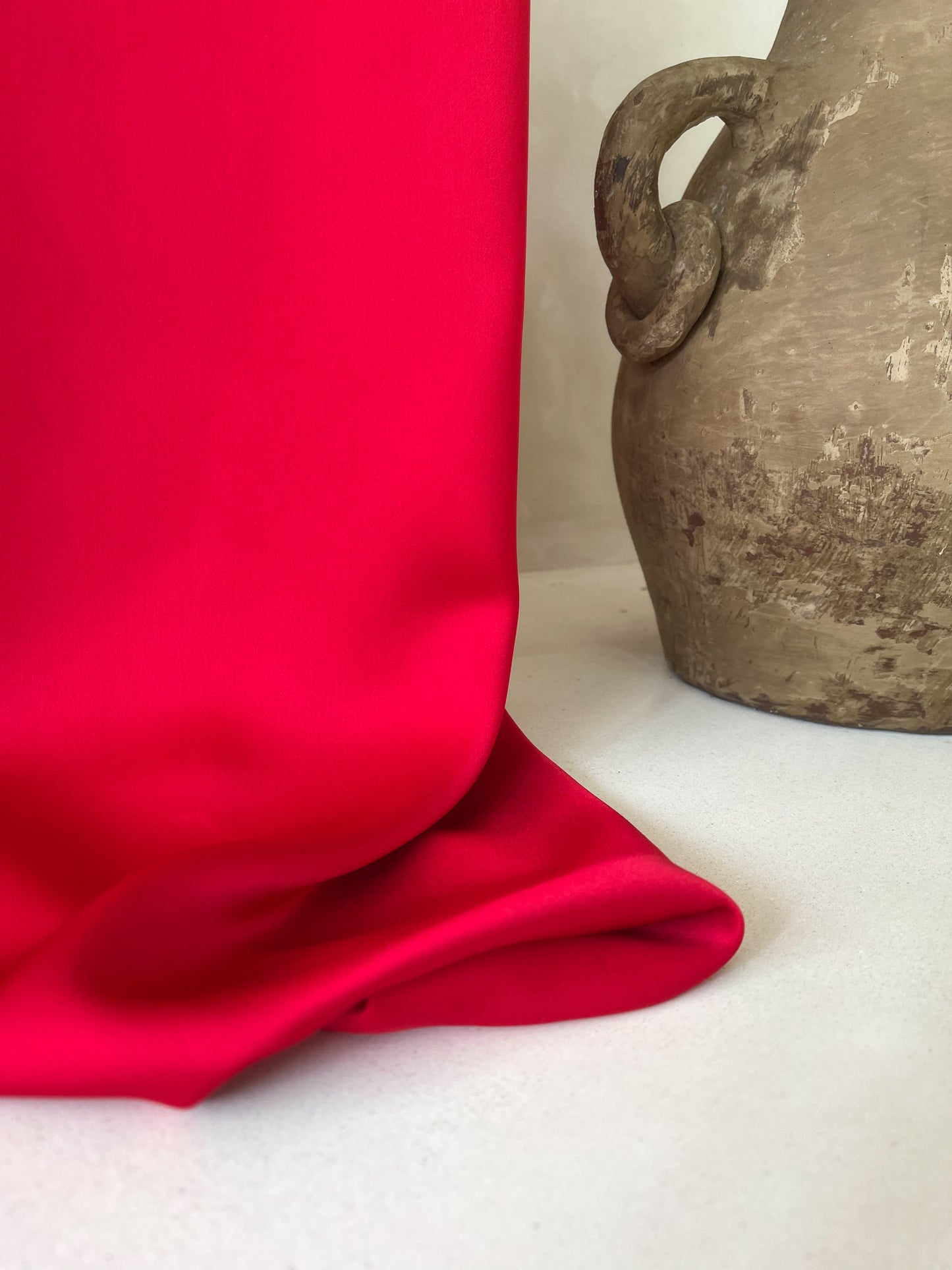 Tela Charmeuse Satinada Rojo Intenso