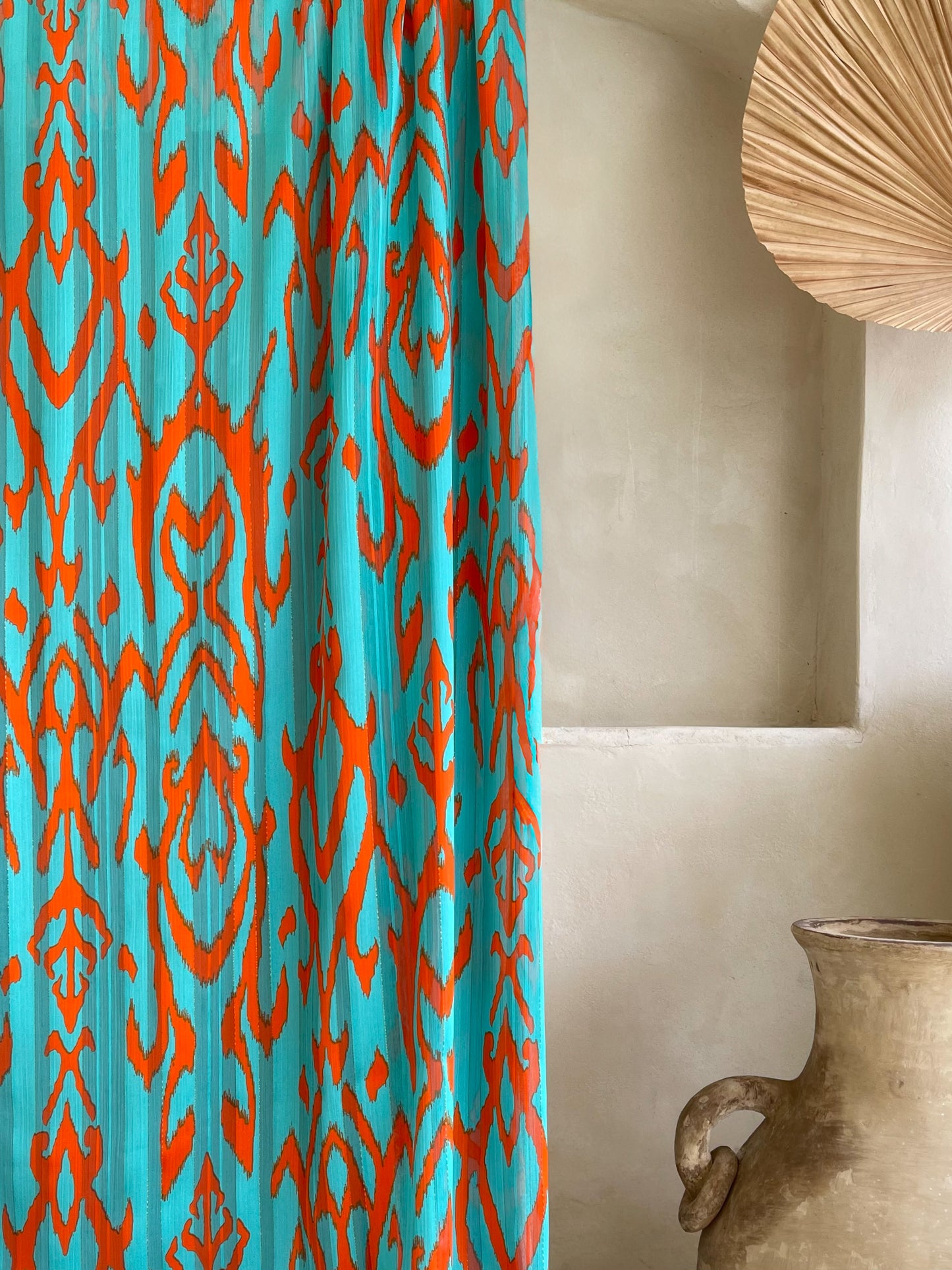 Tela Gasa Texturizada Turquesa con Naranja y Lurex Dorado