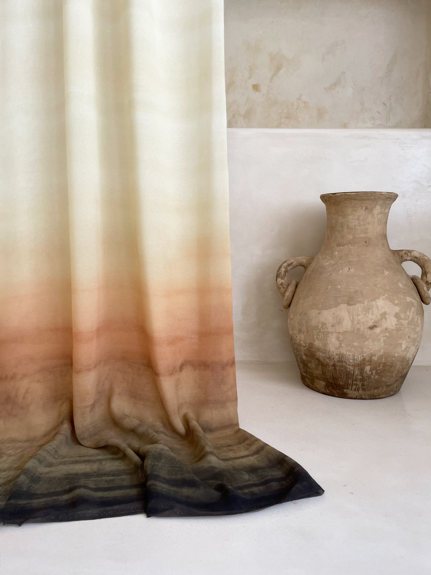 Tela Gasa Degradé en Crudo, Amarillo Suave y Tonos Tierra