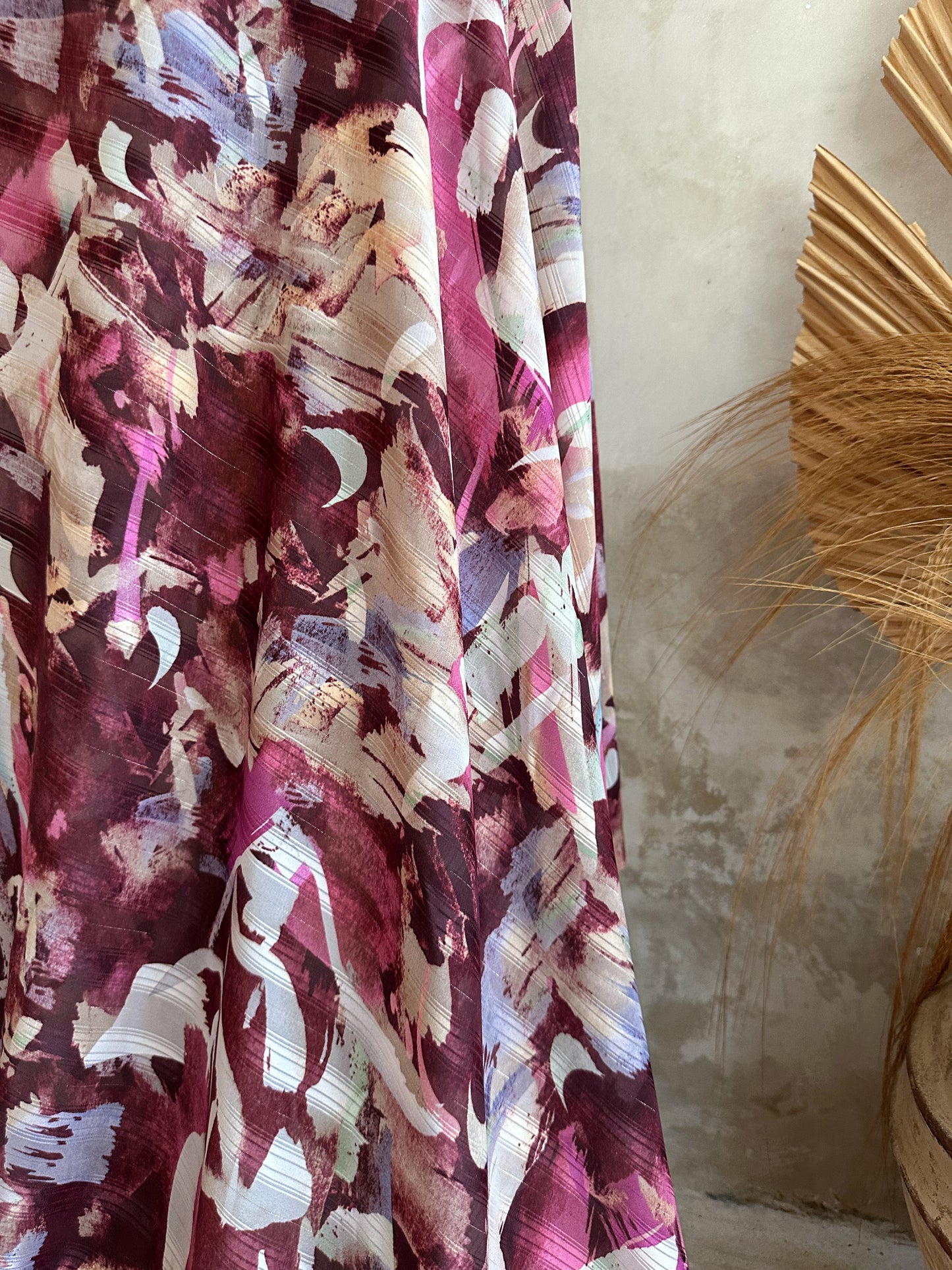 Gasa Lurex Estampada en Tonos Burdeo, Rosa y Marfil