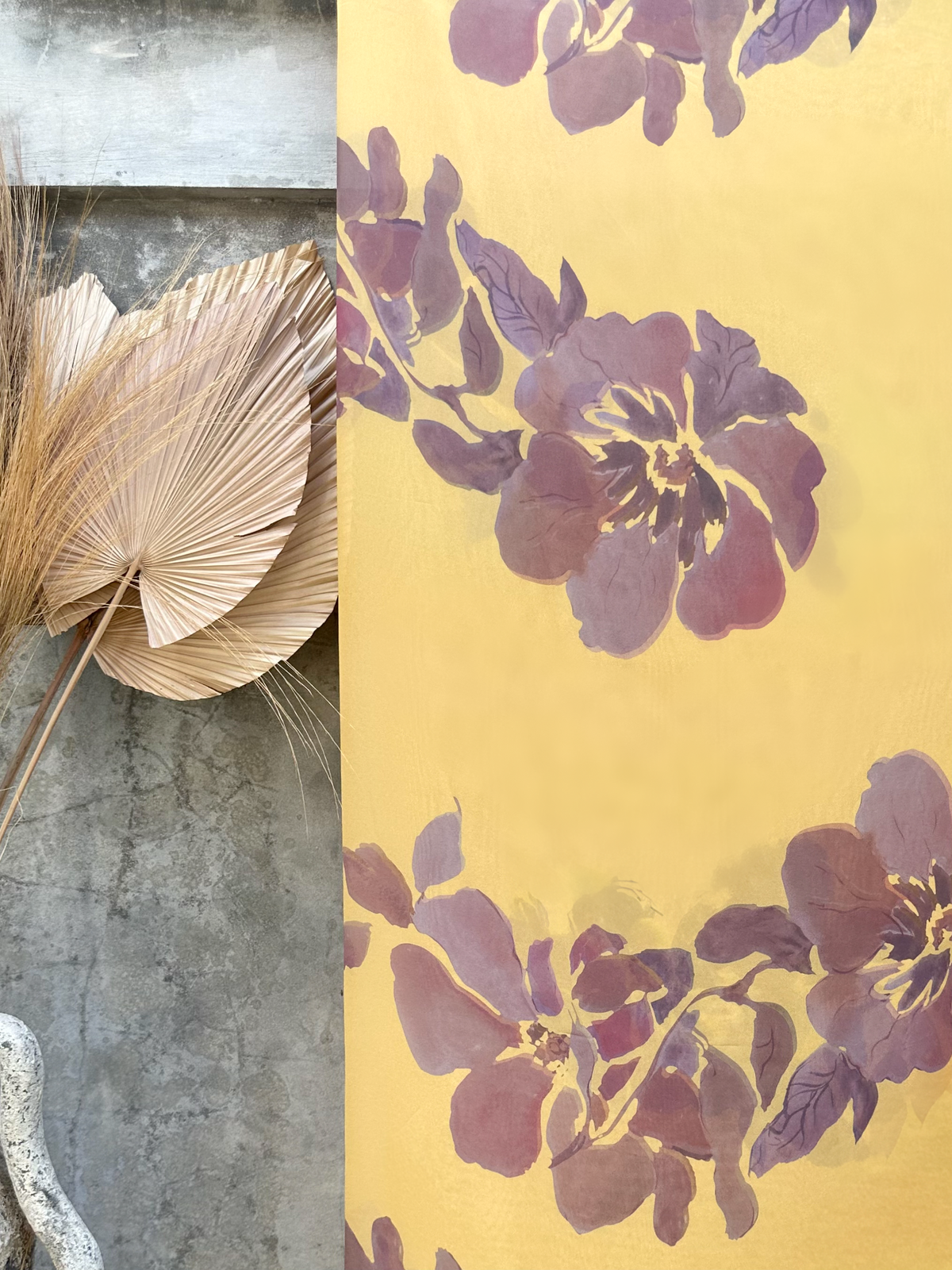Gasa Estampada Floral en Amarillo Pastel y Malva
