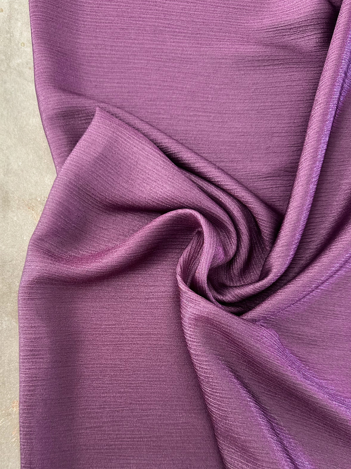 Tela Crepé Crinkle Morado