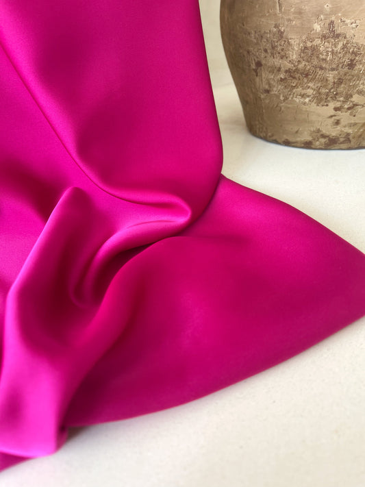 Tela Charmeuse Satinada Fucsia