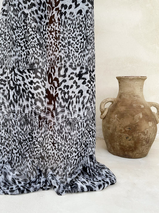 Tela Gasa Animal Print en Blanco y Negro con Lurex Dorado