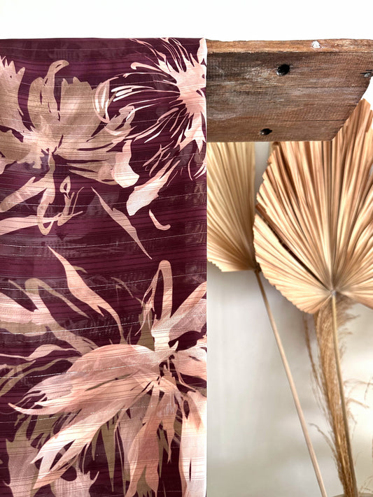 Gasa Lurex Estampada en Tonos Burdeo y Rosa Empolvado
