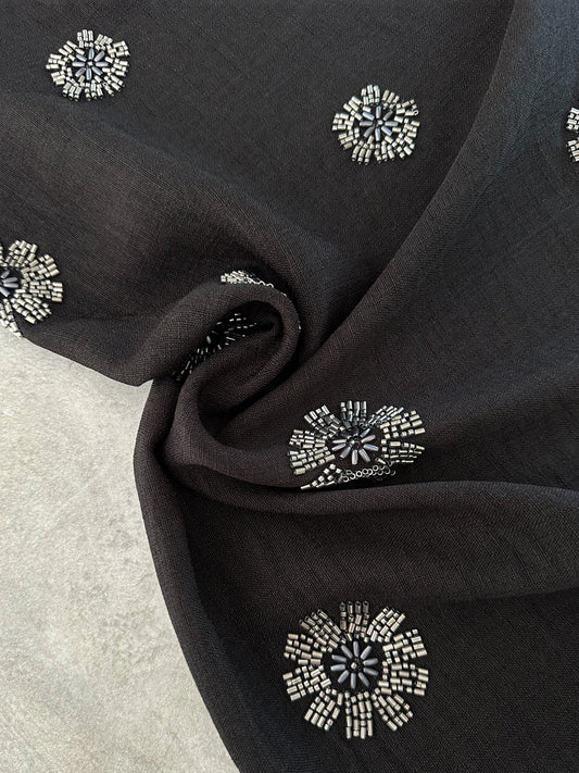 Tejido Bordado Floral Negro