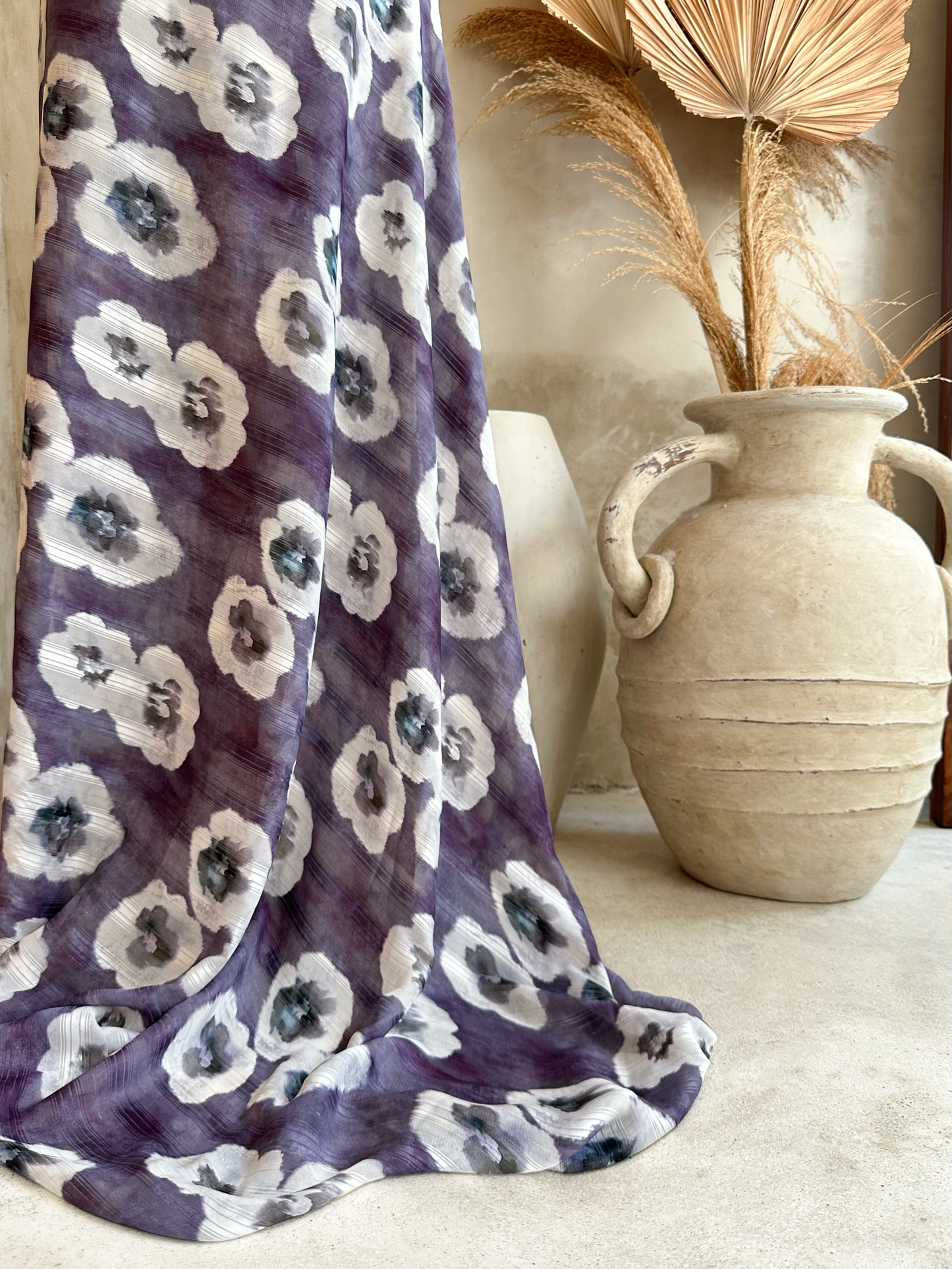 Gasa Estampada Lurex en Tonos Morado y Crudo