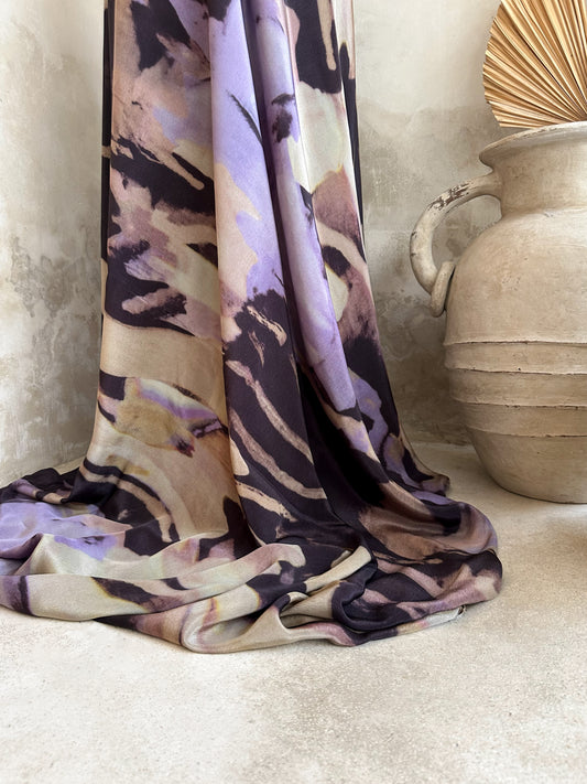 Viscosa Satinada Estampada tonos Lilas
