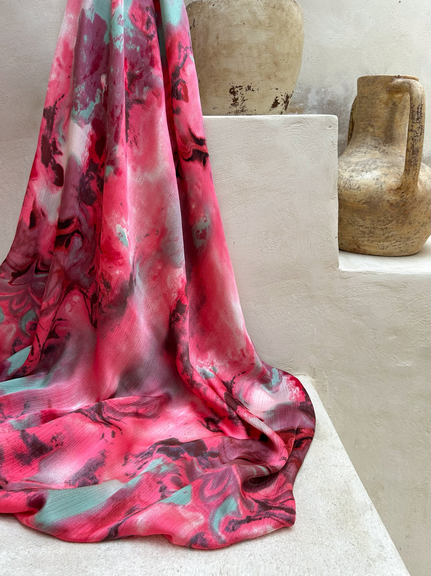 Crepé Satén Crinkle en Tonos Fucsia, Coral y Verde Agua